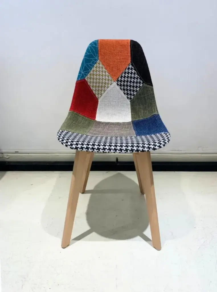 Silllas Eames Tulip patchwork Rojo