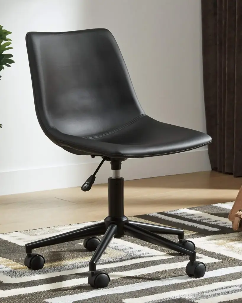 Silla Urban Ecocuero negro