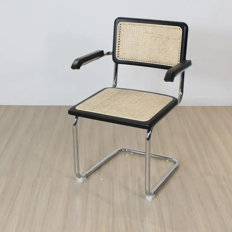 Silla Cesca Breuer Rattan madera Natural con apoya brazo Negro