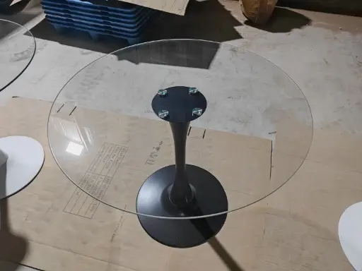 [MTVR90N] Mesa Tulip de vidrio 90cm Negro